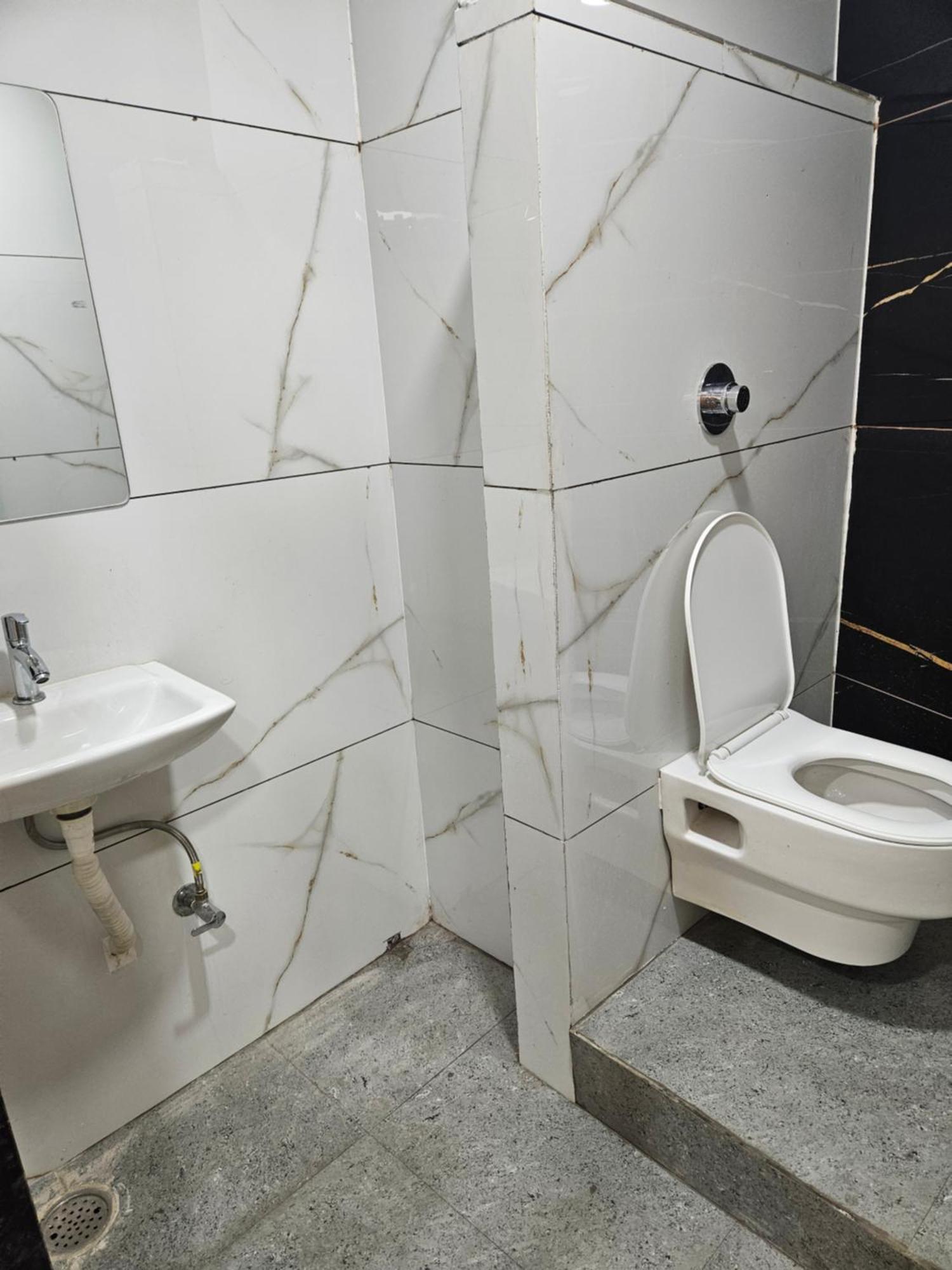 Shri Shiv Ganga Bhakt Niwas Hotel Ujjain Bagian luar foto